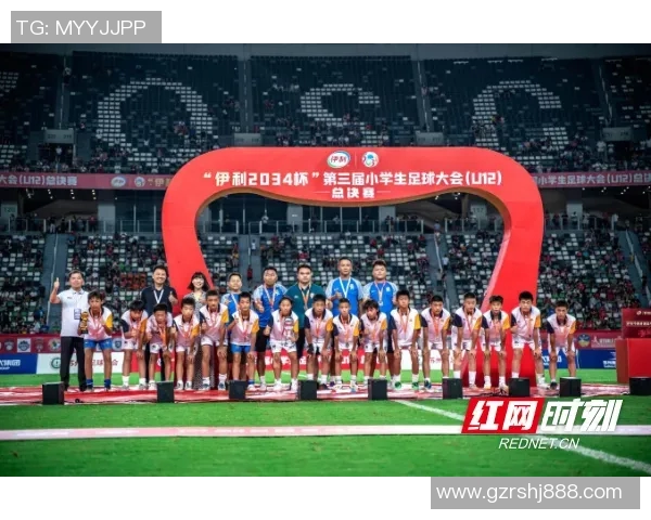 重庆足球队速度创新高引发热议成就新里程碑