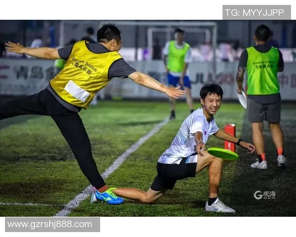 飞盘热潮下的争论上海飞盘队配合问题引发广泛讨论与思考