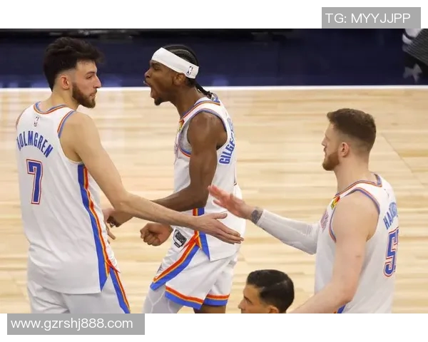 2012年NBA总决赛第三场雷霆对决热火的精彩瞬间与战术分析 2012年NBA总决赛第三场雷霆对决热火的精彩瞬间与战术分析