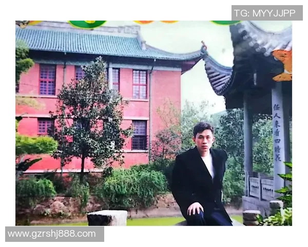 张昊的成长之路：从普通少年到卓越领袖的奋斗历程与心路历程